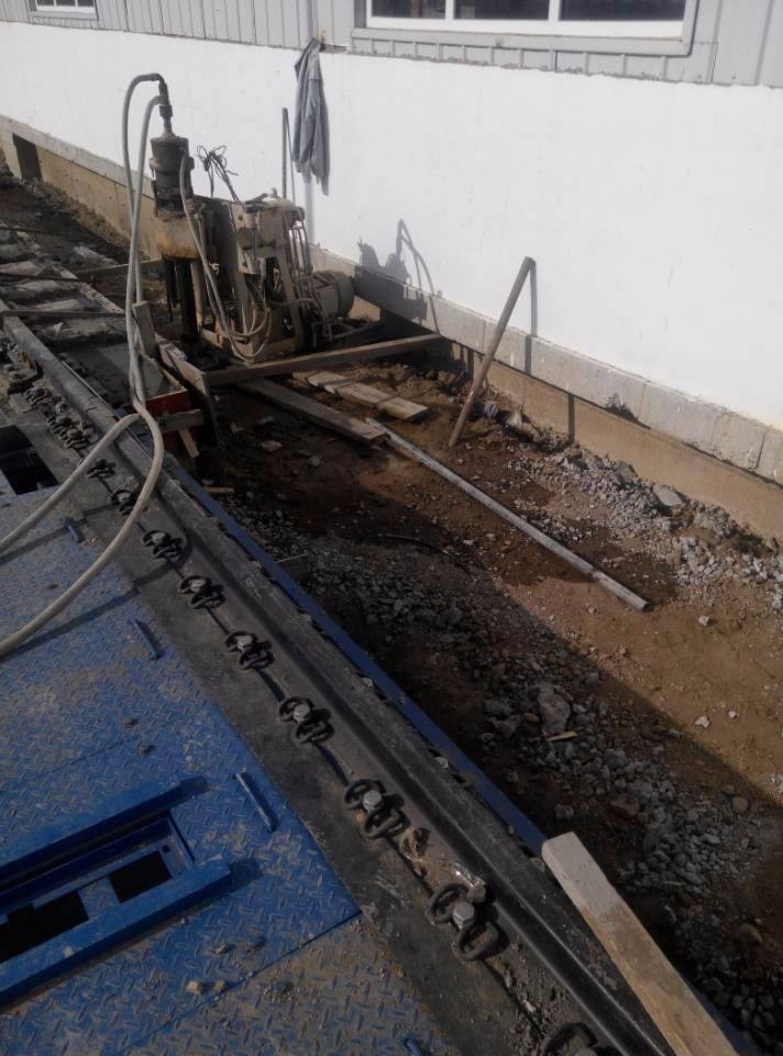 桥东注浆治理铁路高路基沉陷病害